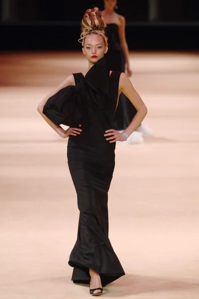 Look 37
